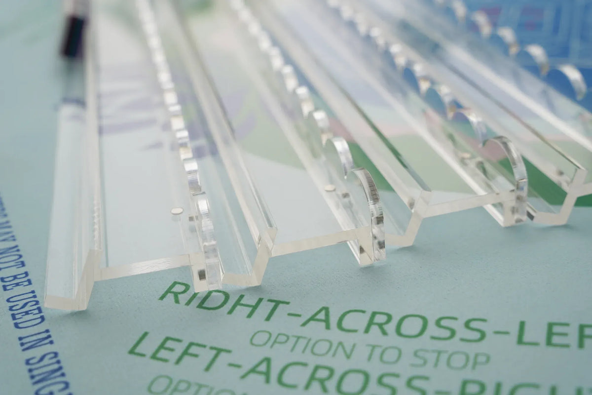 Scalloped Clear Acrylic Mahjong Racks & Pushers (Set of 4) — detail view 8, Mahjong Loft