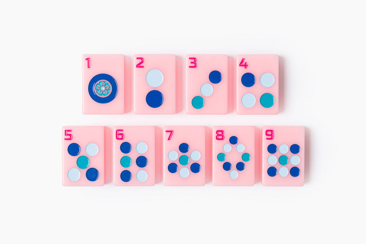 Pink Riviera pink resort-inspired acrylic American mahjong tile set full set arrangement