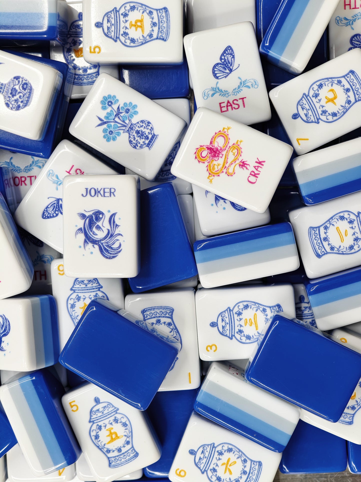 Porcelain Coast blue-and-white porcelain acrylic American mahjong tile set tiles and coordinated design