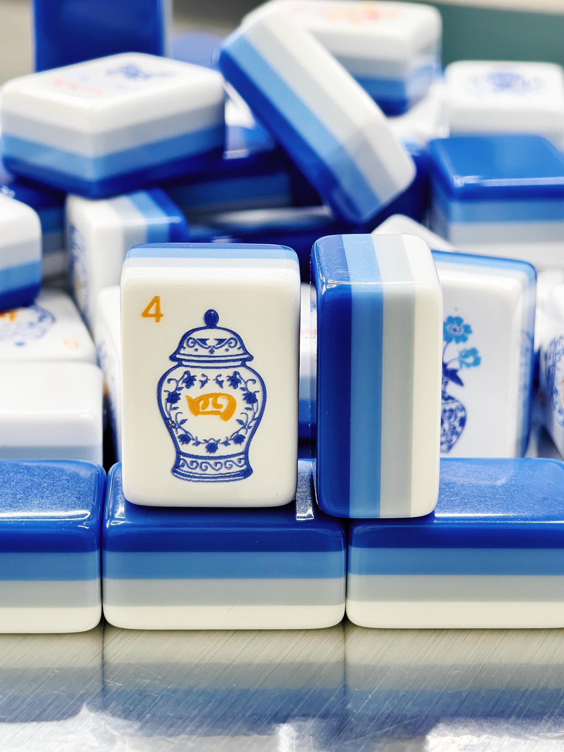 Porcelain Coast blue-and-white porcelain acrylic American mahjong tile set additional product view