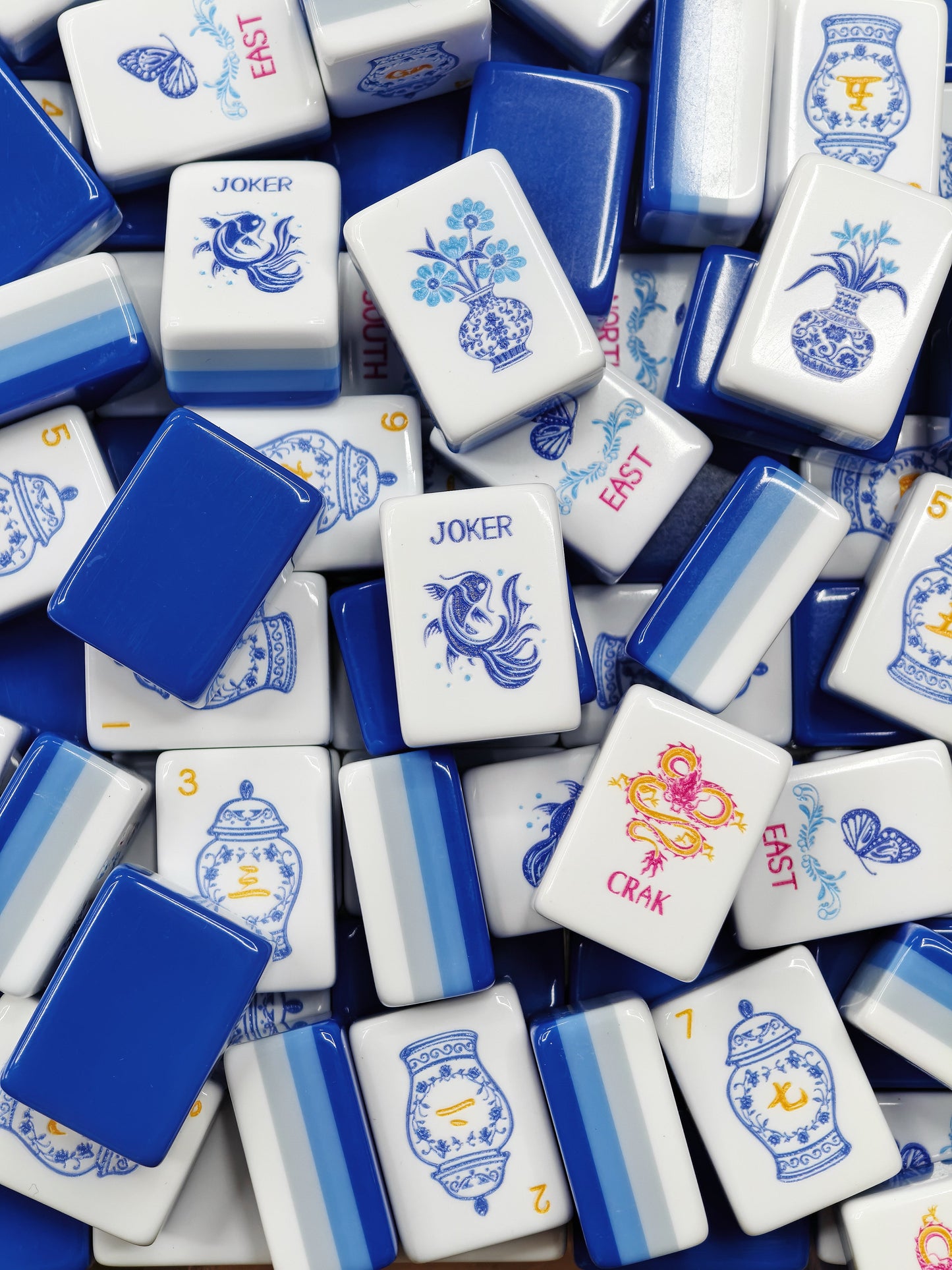Porcelain Coast blue-and-white porcelain acrylic American mahjong tile set additional product view